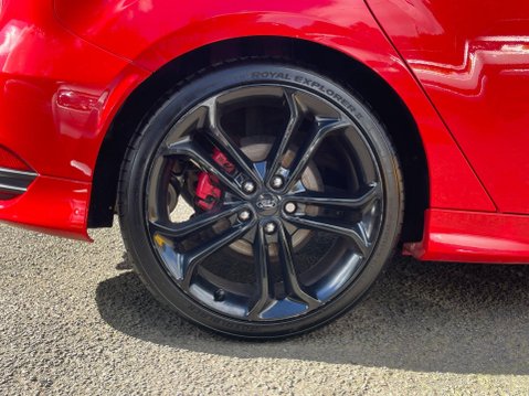 Ford Focus 2.0T EcoBoost ST-3 Euro 6 (s/s) 5dr 15
