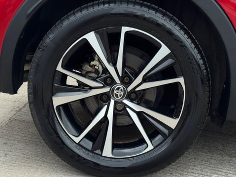 Toyota C-HR 1.8 VVT-h Design CVT Euro 6 (s/s) 5dr 11