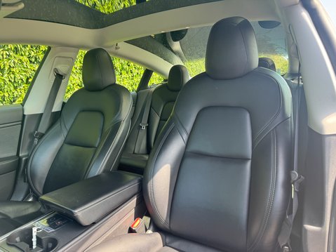 Tesla Model 3 (Sold) Standard Range Plus Saloon 4dr Electric Auto RWD (241 bhp) 8