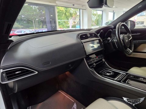 Jaguar XE 2.0i GPF R-Sport Auto Euro 6 (s/s) 4dr 28