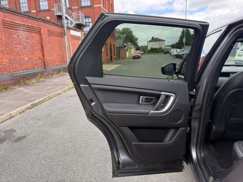 Land Rover Discovery Sport 2.0 Discovery Sport Landmark TD4 Auto 4WD 5dr 14