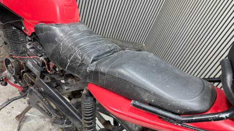Yamaha YBR 125 2011 GOOD PARTS BIKE PROJECT COMMUTER BIKE 125CC 17