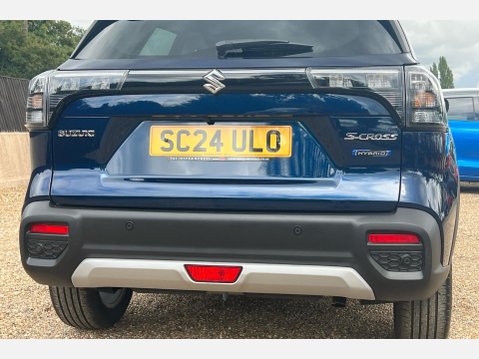 Suzuki S-Cross MOTION 17