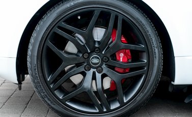 Land Rover Range Rover Sport 3.0 SDV6 HSE Dynamic 10