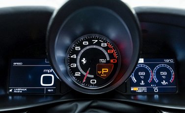 Ferrari GTC4 Lusso V12 15