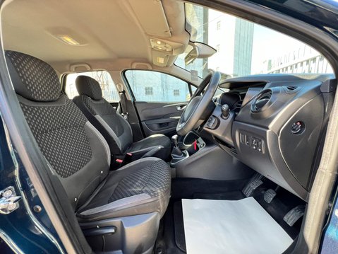 Renault Captur DYNAMIQUE NAV DCI 32
