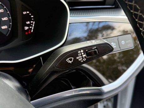 Audi Q3 1.5 TFSI CoD 35 Black Edition Sportback 5dr Petrol Manual Euro 6 (s/s) (150 23