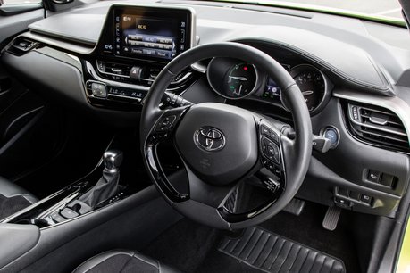 Toyota C-HR LIME EDITION