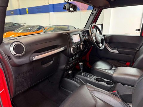 Jeep Wrangler 2.8 CRD Overland SUV 4dr Diesel Auto 4WD Euro 6 (197 bhp) 34