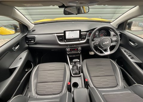 Kia Stonic 1.0 T-GDI GT-LINE ISG MHEV 8
