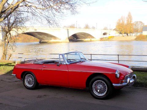 MG MGB MKII ROADSTER 71