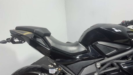 Lexmoto LXR 2021 10K MOT SERVICED FULL SIZE SPORTS BIKE 125CC RACE PIPE 29