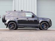 Land Rover Defender 110 HARD TOP SE MHEV styled by seeker PRICE MATCH OFFER  5