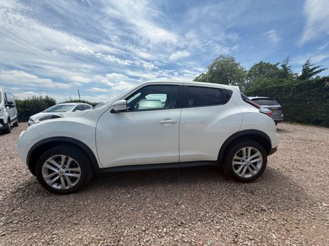 Nissan Juke 1.2 DIG-T Acenta Premium SUV 5dr Petrol Manual Euro 6 (s/s) (115 ps) 8
