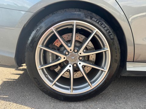 Mercedes-Benz E Class 4.0 E63 V8 BiTurbo AMG SpdS MCT 4MATIC+ Euro 6 (s/s) 4dr 49