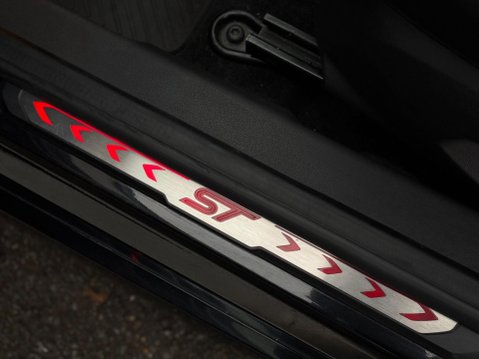 Ford Fiesta 1.6T EcoBoost ST-2 Euro 5 3dr 63