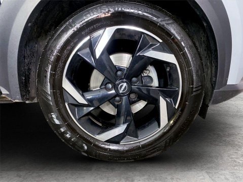 Nissan Juke 1.0 DIG-T N-Connecta SUV 5dr Petrol Manual Euro 6 (s/s) (114 ps) Cruise Co 10