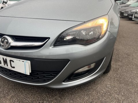 Vauxhall Astra 1.6i Design Euro 6 5dr 11
