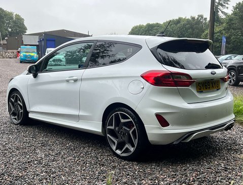 Ford Fiesta 1.5 Fiesta ST-3 T 3dr 9