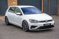 Volkswagen Golf 2.0 Golf R TSi Semi-Auto 4WD 5dr 8