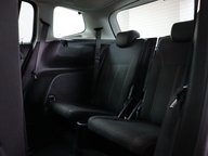 Vauxhall Zafira SRI 39