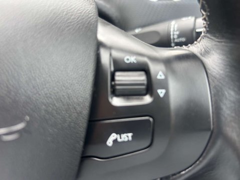 Peugeot 2008 1.2 PureTech Allure SUV 5dr Petrol Manual Euro 6 (82 ps) 34