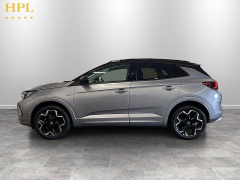 Vauxhall Grandland 1.2 Turbo Ultimate SUV 5dr Petrol Auto Euro 6 (s/s) (130 ps) Alloys - Air C 4