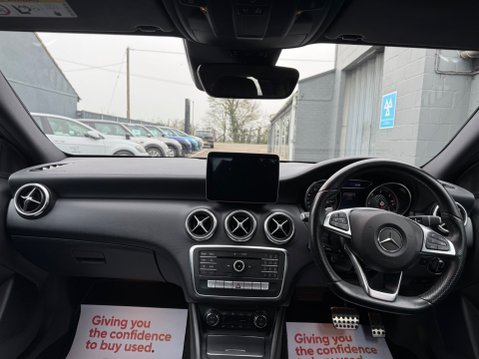 Mercedes-Benz A Class A 200 D AMG LINE PREMIUM 28