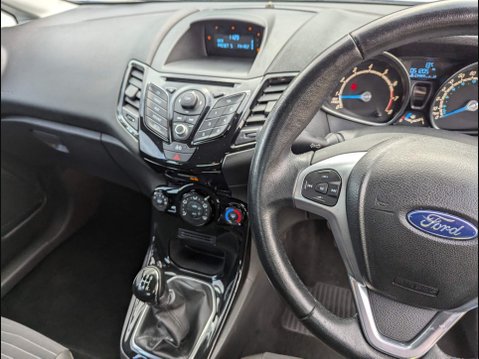Ford Fiesta 1.25 Zetec Euro 5 5dr 12
