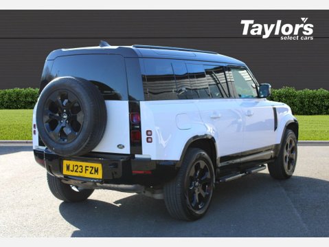 Land Rover Defender 3.0 D300 MHEV X-Dynamic SE SUV Auto 4WD 7