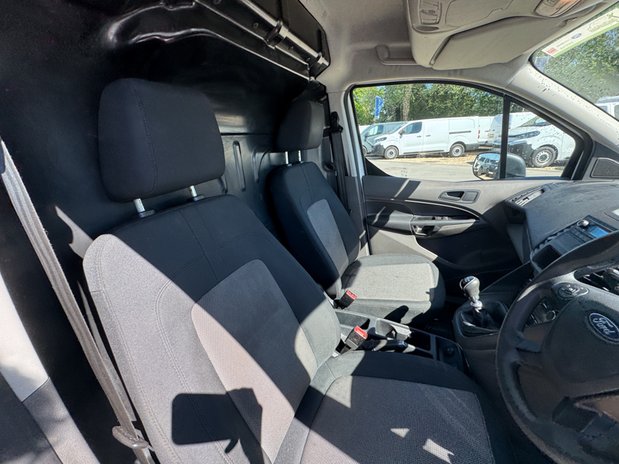 Ford Transit Connect SWB L1H1 Leader1.5 EcoBlue DAB 200 EURO 6 14
