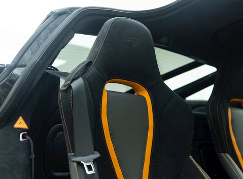 McLaren 720S Performance 13