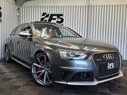 Audi RS4 4.2 FSI V8 Estate 5dr Petrol S Tronic quattro Euro 5 (450 ps) 35