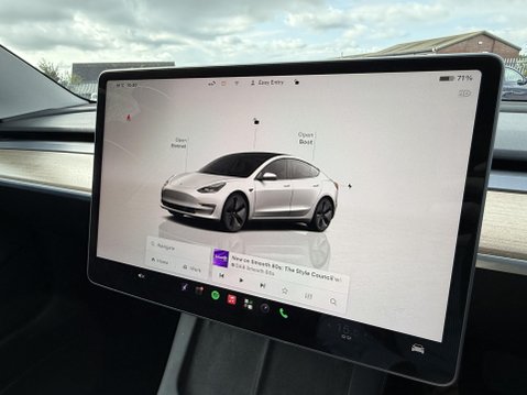 Tesla Model 3 Saloon 4dr Electric Auto RWD (241 bhp) 29