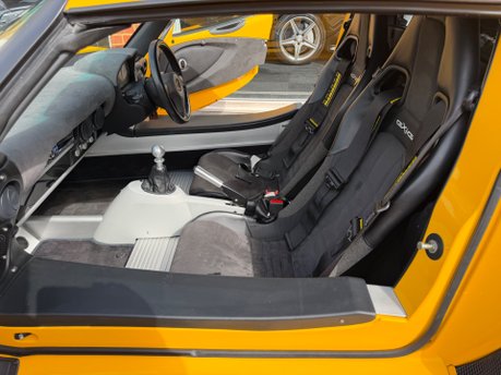 Lotus Exige S TOURING & SPORTS 33