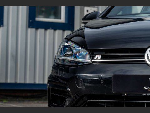 Volkswagen Golf 2.0 Golf R TSi Semi-Auto 4WD 3dr 26