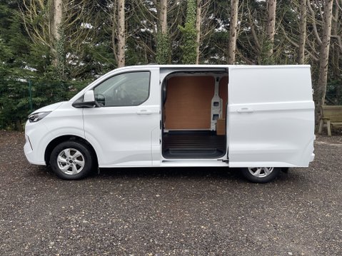 Ford Transit Custom 280 LIMITED L1H1 P/V ECOBLUE 30