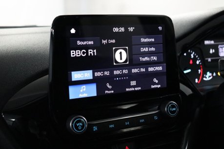 Ford Fiesta TREND 38