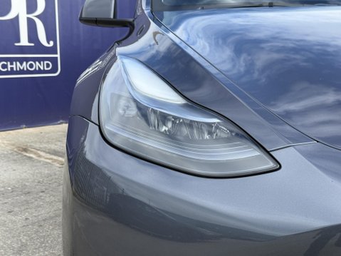 Tesla Model Y SUV 5dr Electric Auto RWD (346 ps) 12