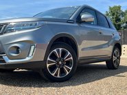 Suzuki Vitara SZ5 BOOSTERJET MHEV 17