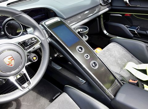 Porsche 918 Spyder 22