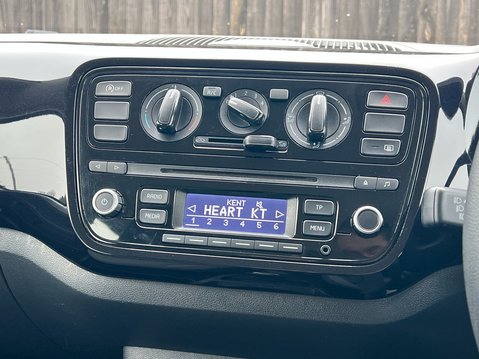 Volkswagen Up MOVE UP BLUEMOTION TECHNOLOGY 12