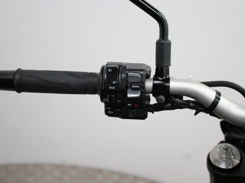 Yamaha MT-09 MT-09 (MTN890) 25