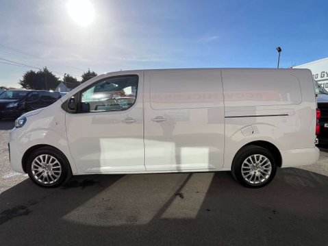Peugeot Expert 1.5 Expert Asphalt Premium + L2 BlueHDi 8