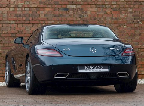 Mercedes-Benz SLS AMG 3