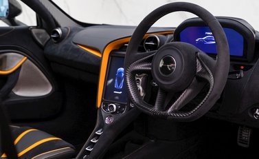 McLaren 720S Performance 10