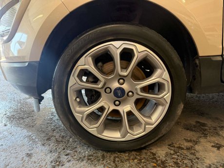Ford Ecosport 1.0T EcoBoost Titanium Euro 6 (s/s) 5dr 26
