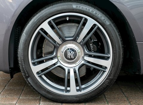 Rolls-Royce Wraith 10