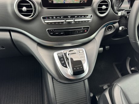Mercedes-Benz V Class V300 D AMG Line Auto Diesel 8 Seater EX-LWB/360CAM/SAT NAV/FULL LEATHER 14