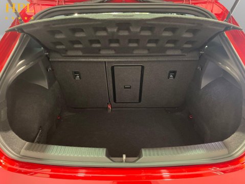 SEAT Leon 2.0 TSI Cupra 290 Hatchback 5dr Petrol DSG Euro 6 (s/s) (290 ps) 21